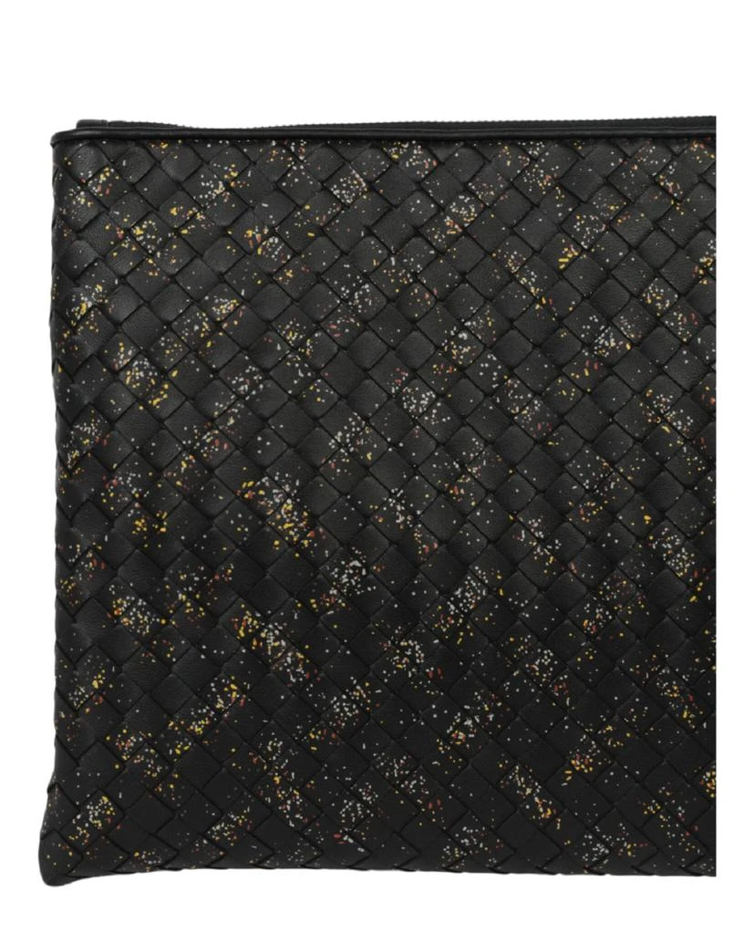 商品Bottega Veneta|Intrecciato Leather Flat Pouch Clutch,价格¥3440,第3张图片详细描述