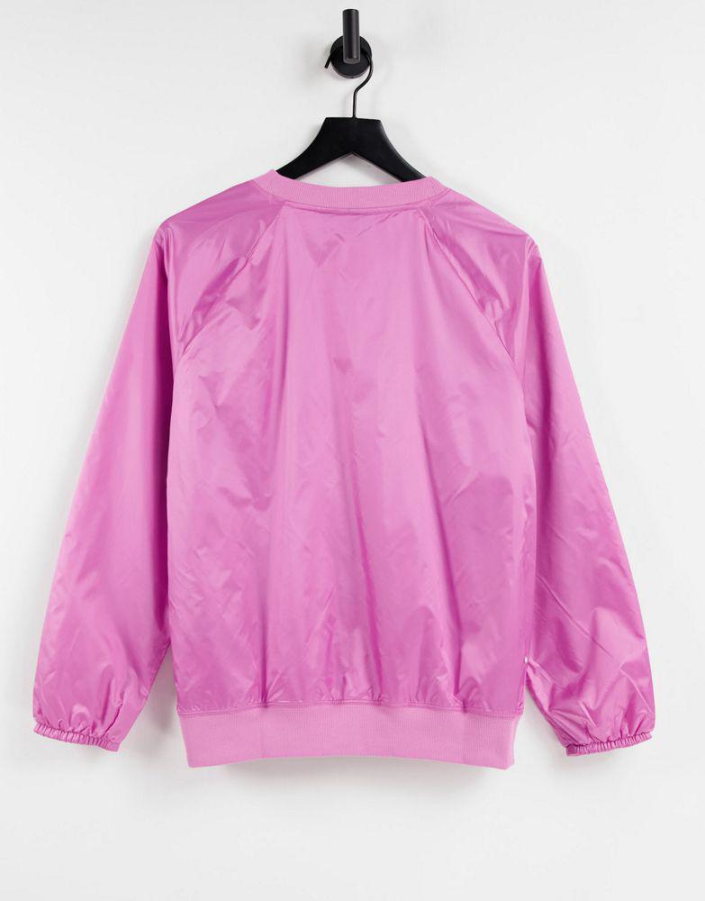 商品Under Armour|Under Armour Training Recover shine woven sweatshirt in pink,价格¥249,第4张图片详细描述