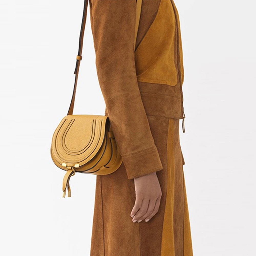 CHLOE' 女士棕色皮革斜挎包 C21AS680-F01-216 商品