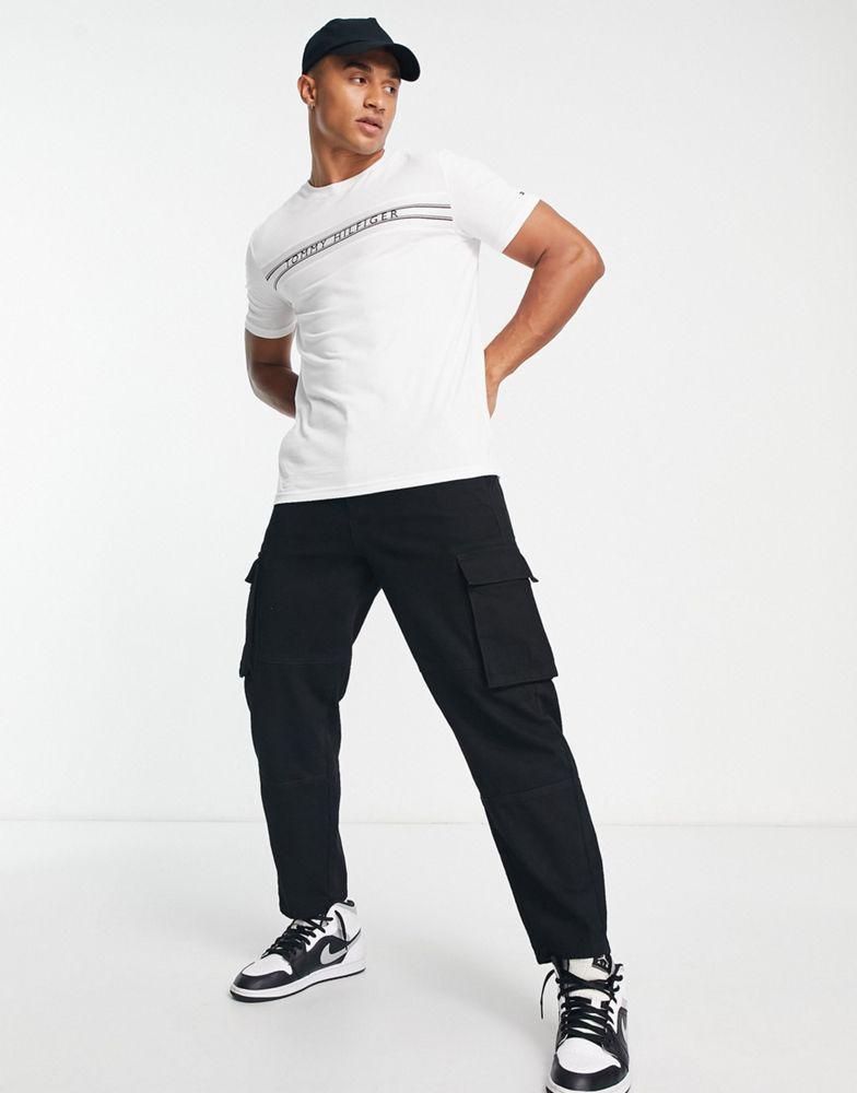商品Tommy Hilfiger|Tommy Hilfiger classic loungewear t-shirt in white co-ord,价格¥305,第6张图片详细描述