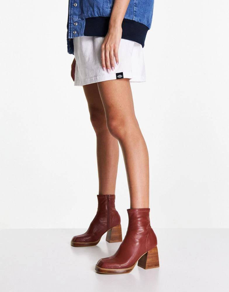 商品ASOS|ASOS DESIGN Ratio square toe sock boots in brown,价格¥179,第3张图片详细描述