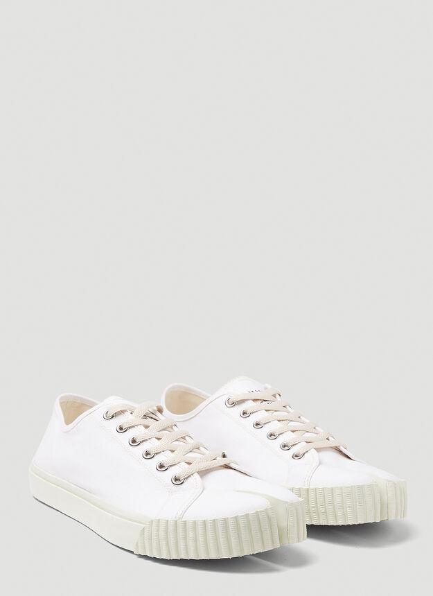 商品MAISON MARGIELA|Tabi Low Top Sneakers in White,价格¥1544,第4张图片详细描述