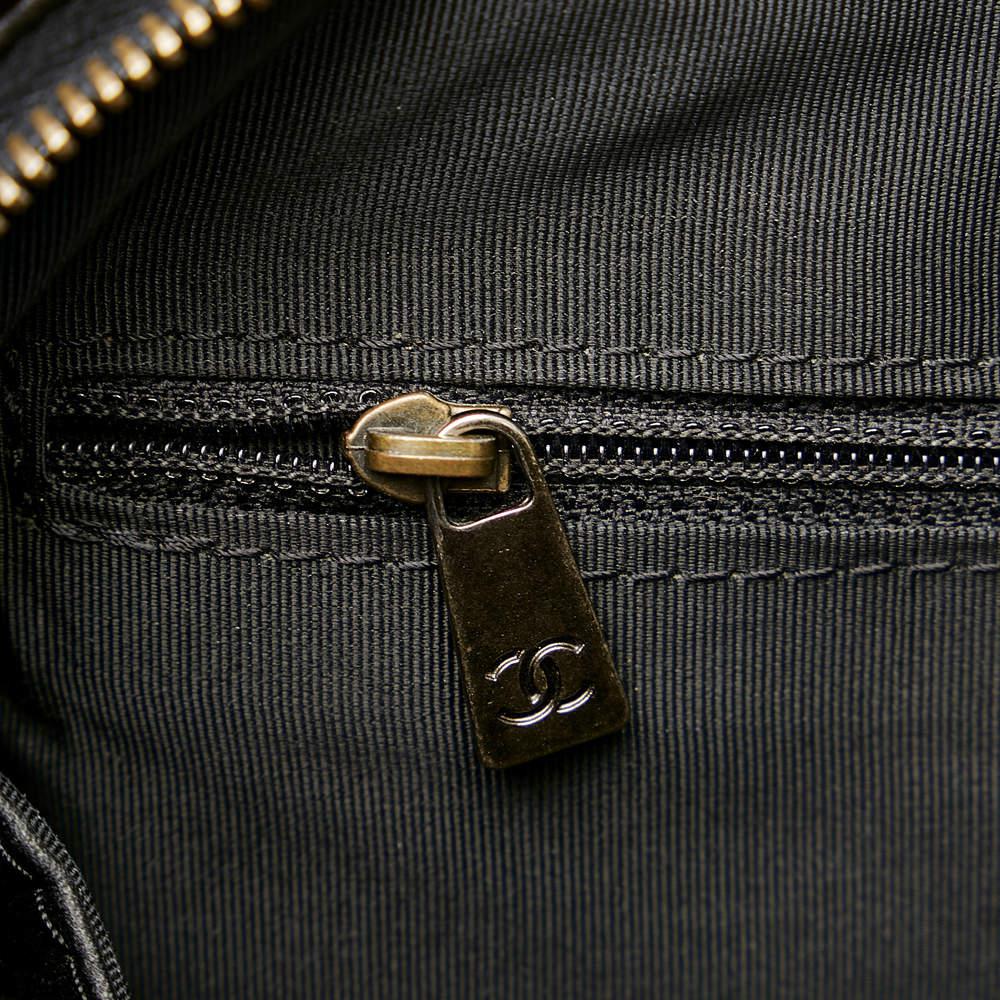 Chanel Black Wild Stitch Leather Handbag商品第9张图片规格展示