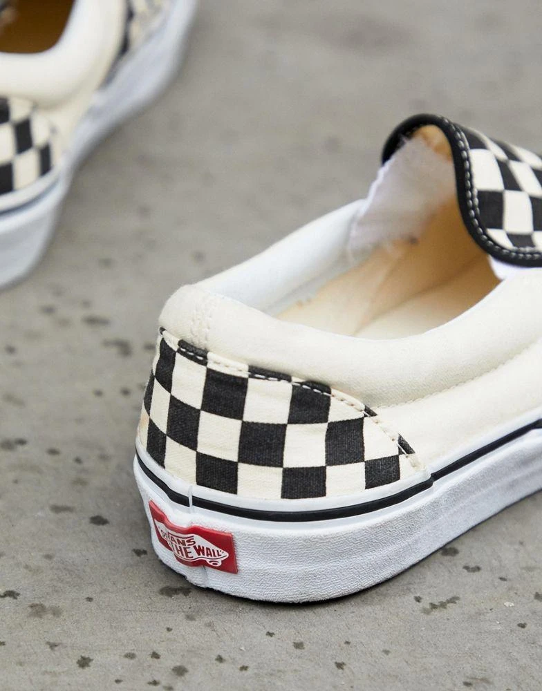 商品Vans|Vans Slip-On checkerboard trainers in black,价格¥343,第3张图片详细描述