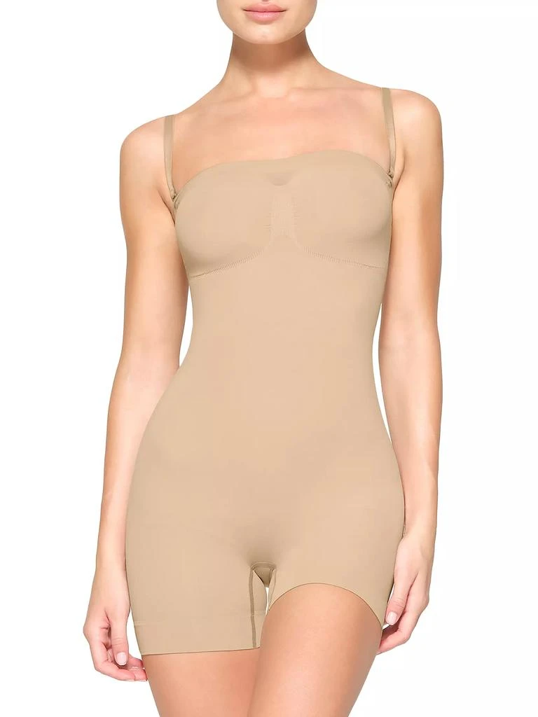 商品SKIMS|Seamless Sculpt Strapless Shortie Bodysuit,价格¥562,第2张图片详细描述