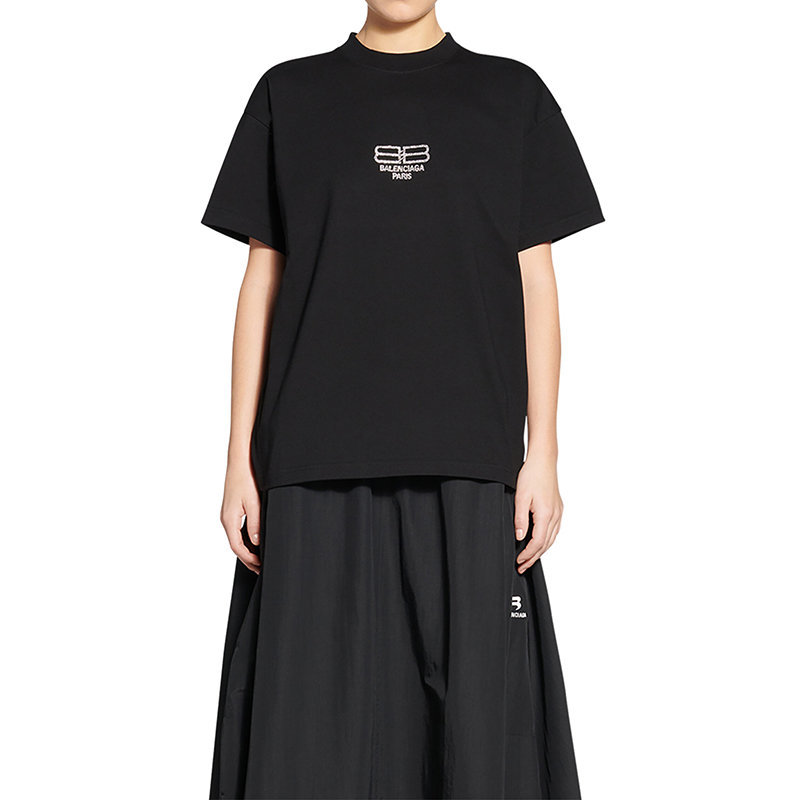 商品Balenciaga|【预售3-7天】Balenciaga/巴黎世家 22年秋冬  女士黑色纯棉镶莱茵石BB PARIS ICON短袖T恤612965TMVP21073,价格¥4212,第7张图片详细描述