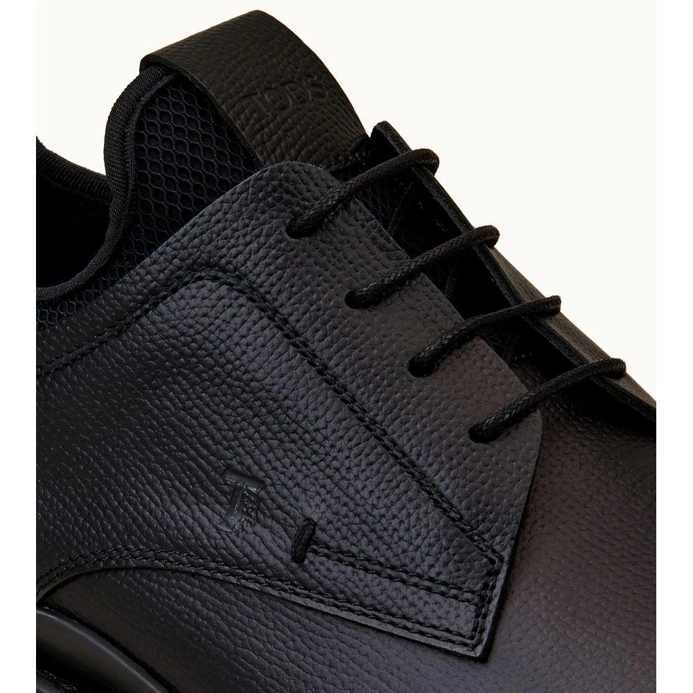 Lace-ups in Leather 商品