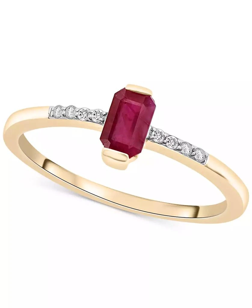 商品Macy's|2-Pc. Set Lab-Created Ruby (3/4 ct. t.w.) & Diamond (1/20 ct. t.w.) Emerald-Cut Pendant Necklace & Ring in 14k Gold-Plated Sterling Silver,价格¥1148,第3张图片详细描述