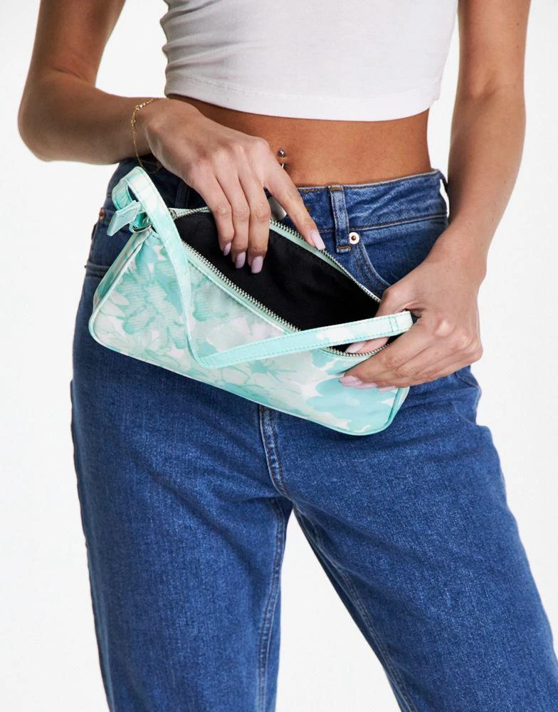 商品ASOS|ASOS DESIGN slim 90s shoulder bag in green floral ,价格¥48,第4张图片详细描述