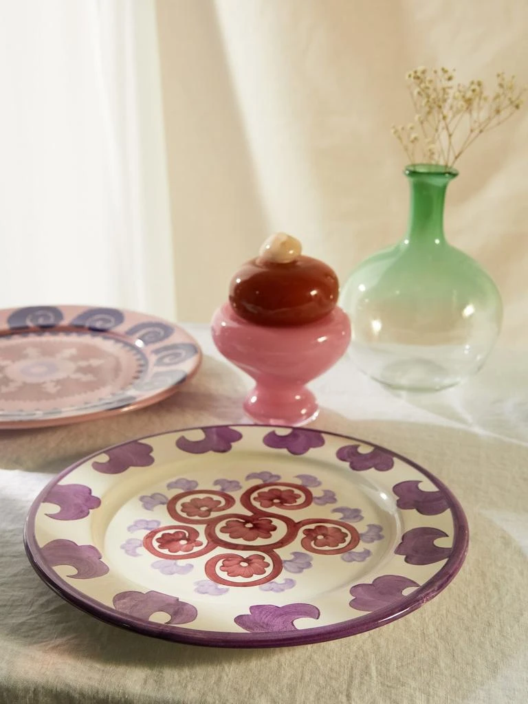 商品Emporio Sirenuse|Set of two Swirl Flower painted ceramic plates,价格¥1475,第2张图片详细描述