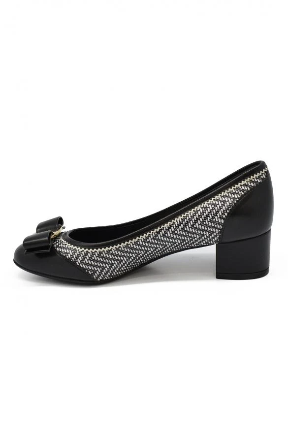商品Salvatore Ferragamo|Women luxury shoes salvatore ferragamo black pumps with withe details,价格¥3203,第3张图片详细描述