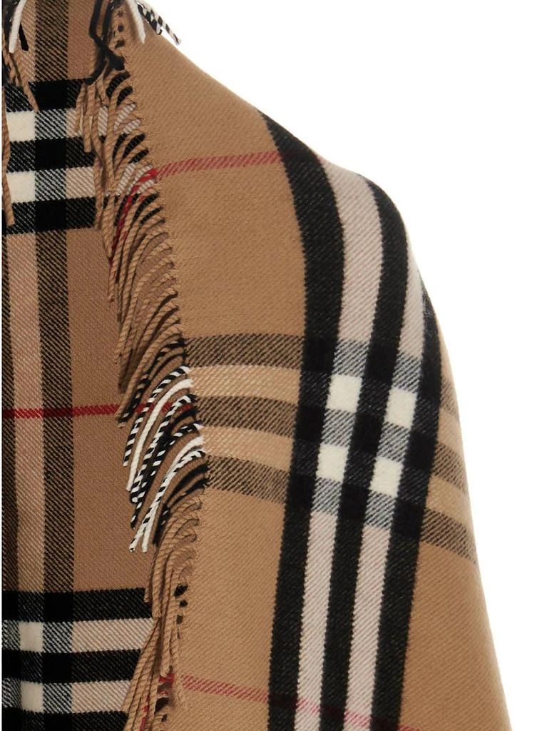 商品Burberry|Tartan cape,价格¥8296,第4张图片详细描述