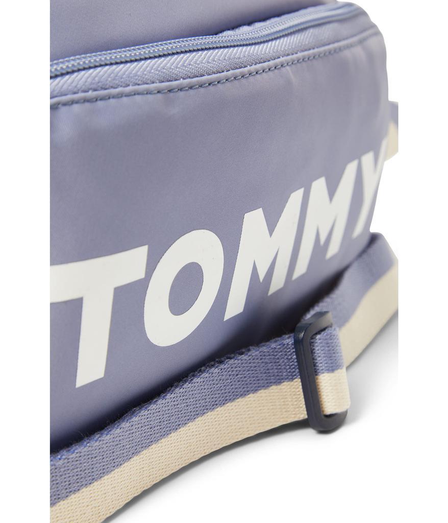 商品Tommy Hilfiger|Cory II Camera Crossbody,价格¥219-¥300,第6张图片详细描述