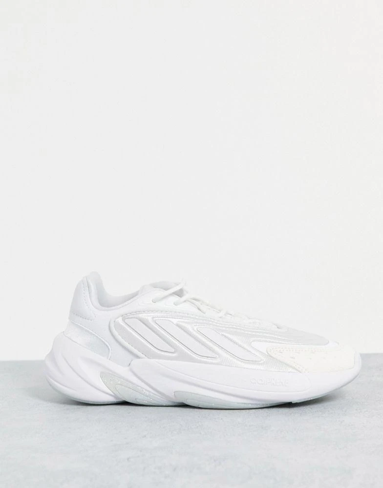商品Adidas|adidas Originals Ozelia trainers in triple white,价格¥963,第3张图片详细描述