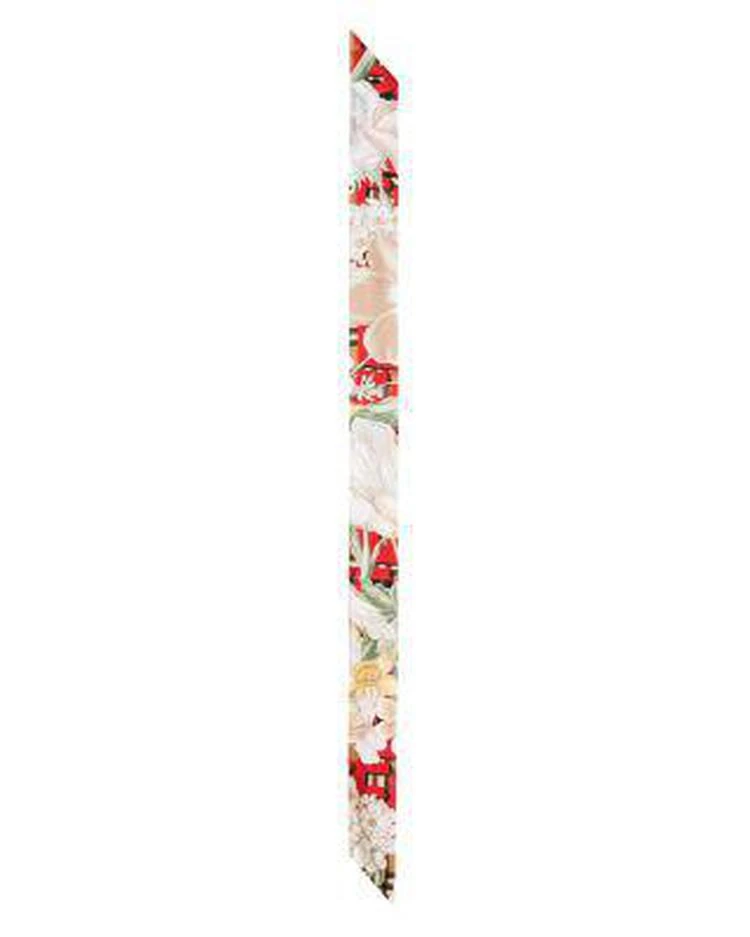 商品Burberry|Graffiti Archive Print Silk Slim Scarf,价格¥762,第3张图片详细描述