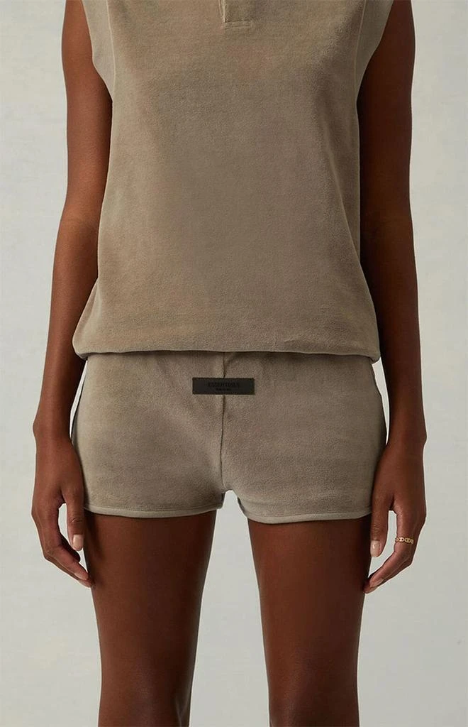 商品Essentials|Women's Desert Taupe Velour Beach Shorts,价格¥188,第5张图片详细描述