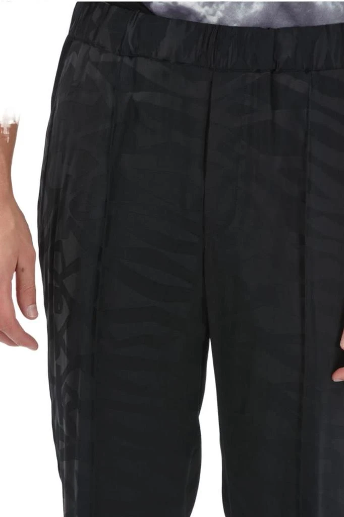 商品Neil Barrett|Neil barrett men's black other materials pants,价格¥3487,第3张图片详细描述