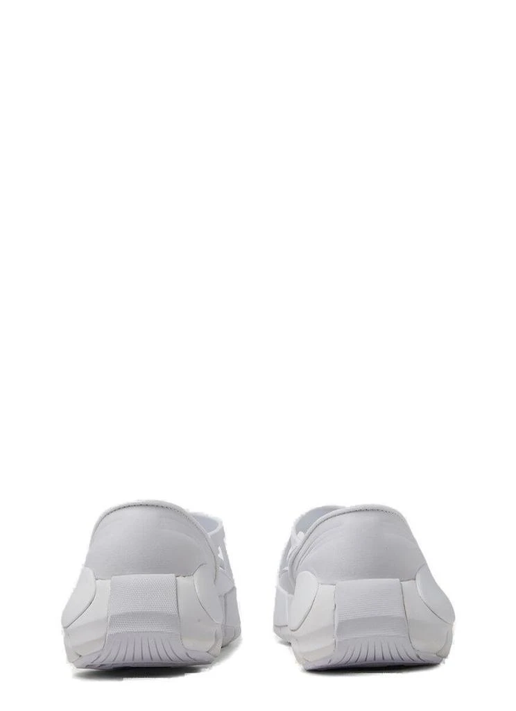 商品MAISON MARGIELA|Maison Margiela X Reebok Cut-Out Slip-On Sneakers,价格¥3510,第4张图片详细描述