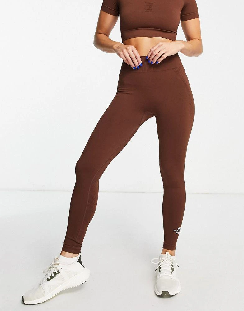 商品The North Face|The North Face Training seamless high waist leggings in brown Exclusive at ASOS,价格¥289,第3张图片详细描述