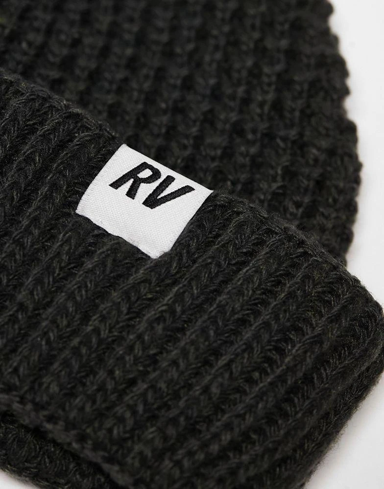 商品Reclaimed Vintage|Reclaimed Vintage unisex waffle beanie in charcoal co-ord,价格¥67,第4张图片详细描述