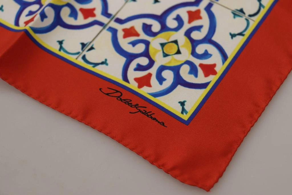 商品Dolce & Gabbana|Dolce & Gabbana Multicolor Majolica Pattern Square Handkerchief,价格¥970,第2张图片详细描述