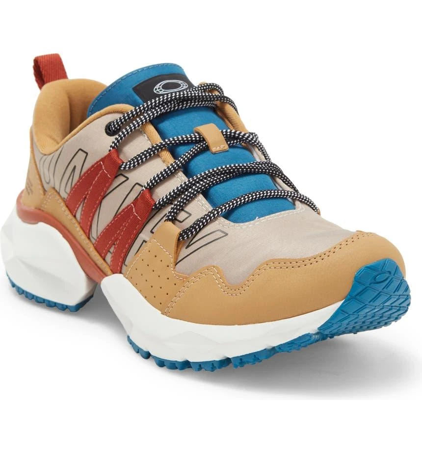 商品Oakley|Nomad All Terrain Sneaker,价格¥388,第1张图片