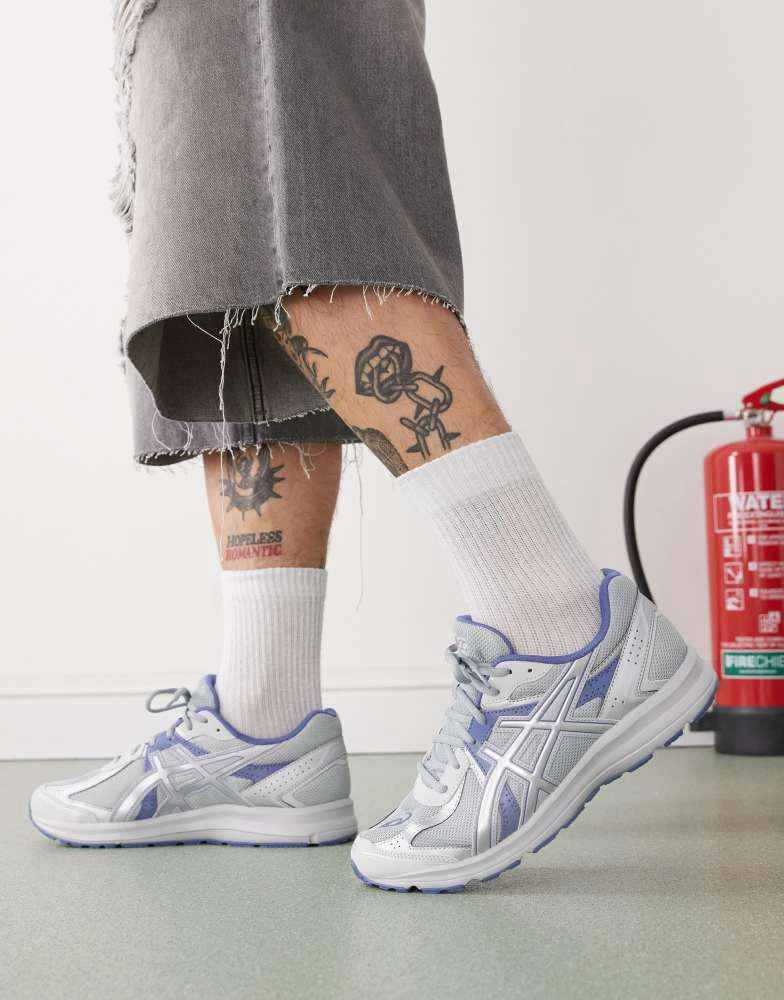 商品Asics|Asics Jog 100 s trainers in piedmont grey and pure silver,价格¥778,第2张图片详细描述