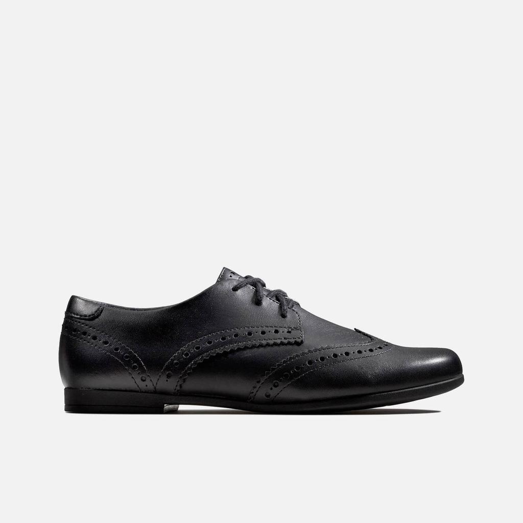 商品Clarks|Clarks Kids' Scala Lace School Shoes - Black Leather,价格¥391,第1张图片