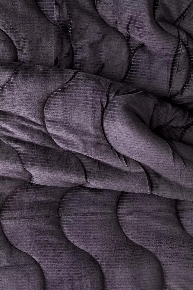 商品Urban Outfitters|Rita Wavy Comforter,价格¥778,第3张图片详细描述