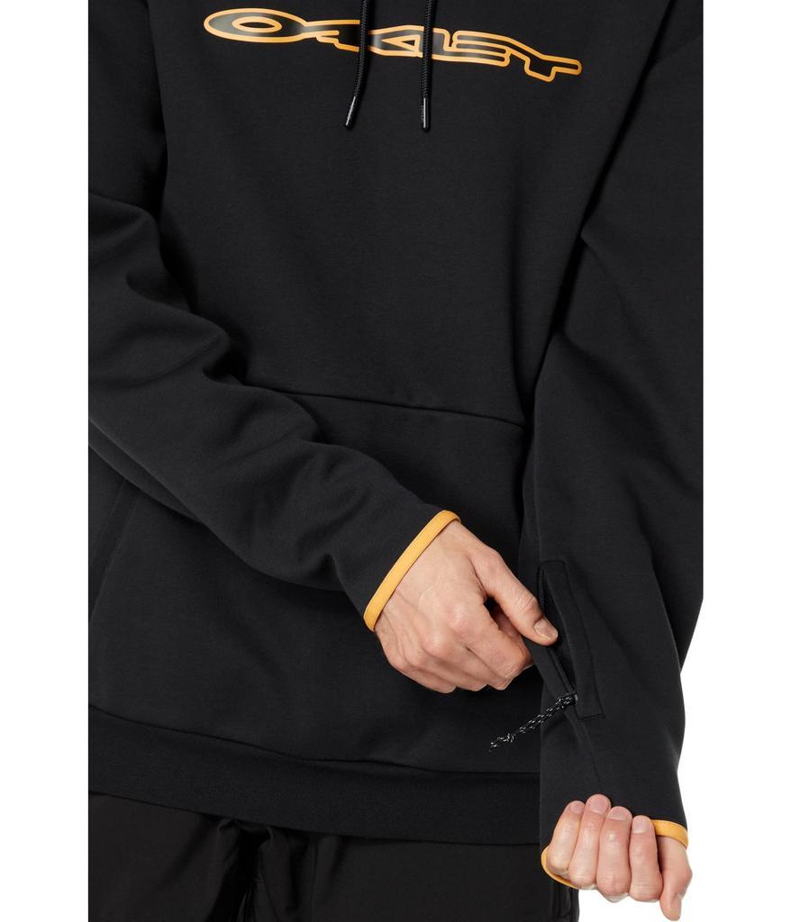 商品Oakley|TC Stretch Logo Hoodie,价格¥351,第5张图片详细描述