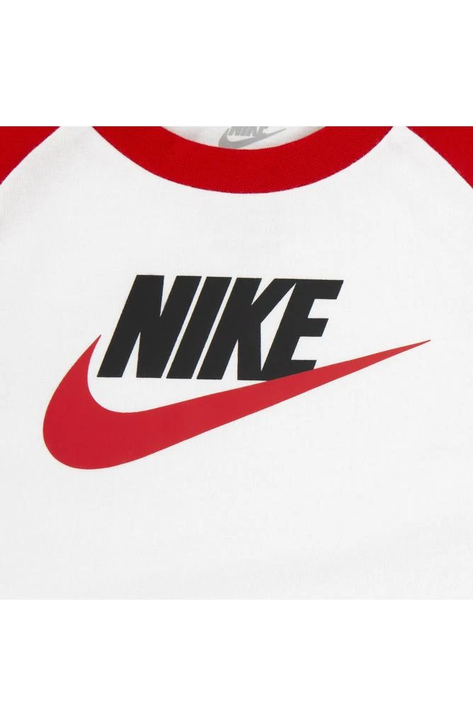 商品NIKE|童装 T 恤 慢跑裤套装,价格¥152,第3张图片详细描述