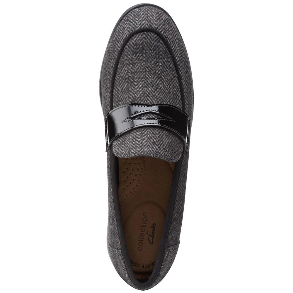 商品Clarks|Women's Trish Rose Loafers,价格¥424,第4张图片详细描述