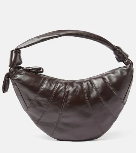商品Lemaire|Fortune Croissant leather shoulder bag,价格¥10677,第1张图片