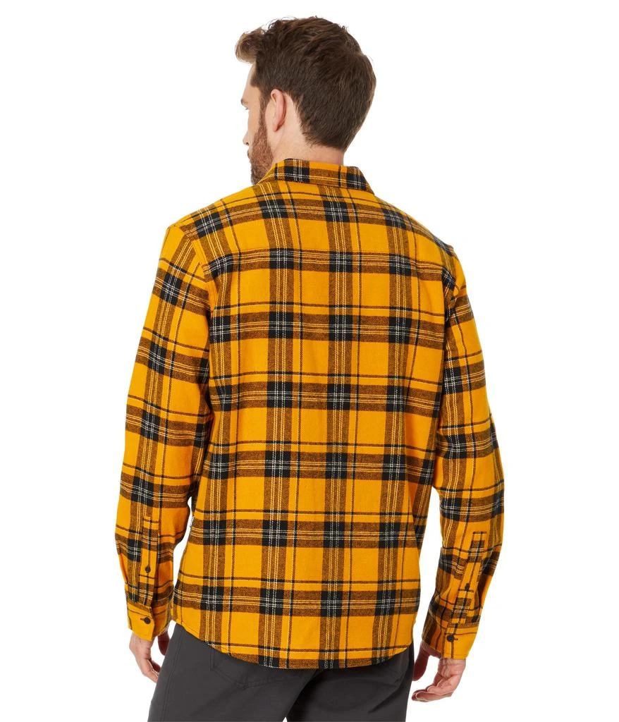 商品Oakley|Podium Plaid Long Sleeve Flannel,价格¥390,第2张图片详细描述