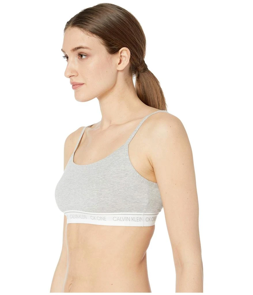 商品Calvin Klein|One Cotton Average + Full Figure Unlined Bralette,价格¥177,第2张图片详细描述