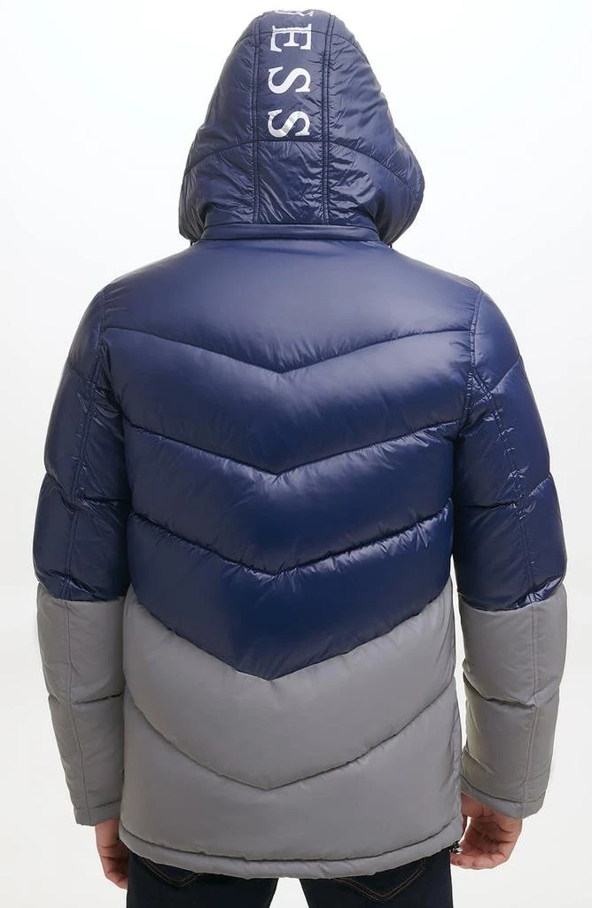 商品GUESS|Colorblock Wind & Water Resistant Puffer Jacket,价格¥891,第4张图片详细描述