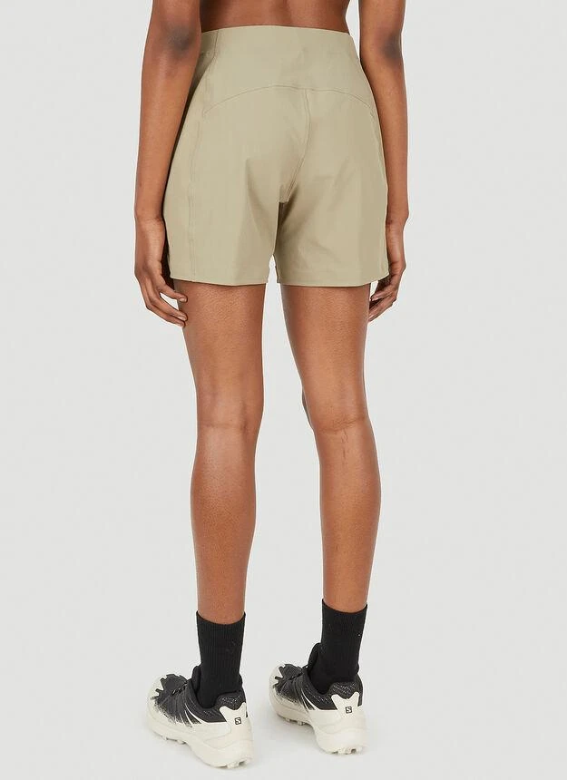 商品Arc'teryx|Gamma LT Shorts in Beige,价格¥392,第4张图片详细描述