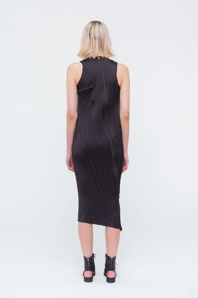 ISSEY MIYAKE Intangible Pleats Dress 商品