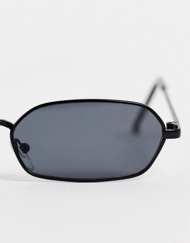 SVNX SVNX nano sunglasses in black 4