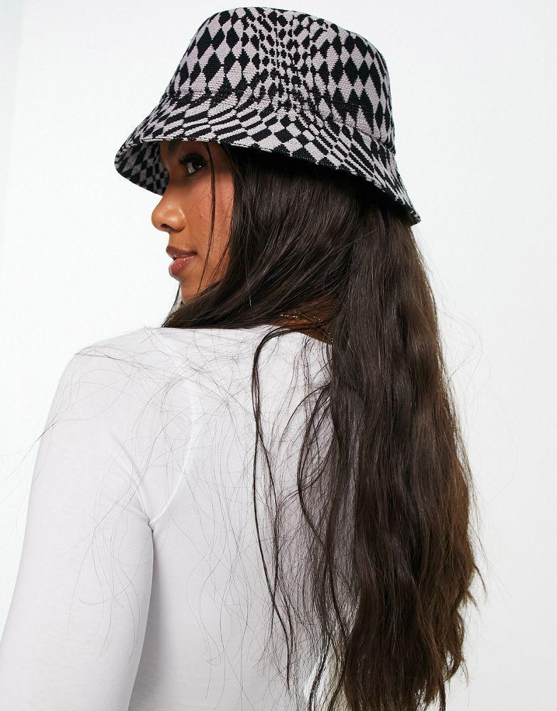商品Kangol|Kangol warped check bucket hat in black and grey,价格¥259,第5张图片详细描述
