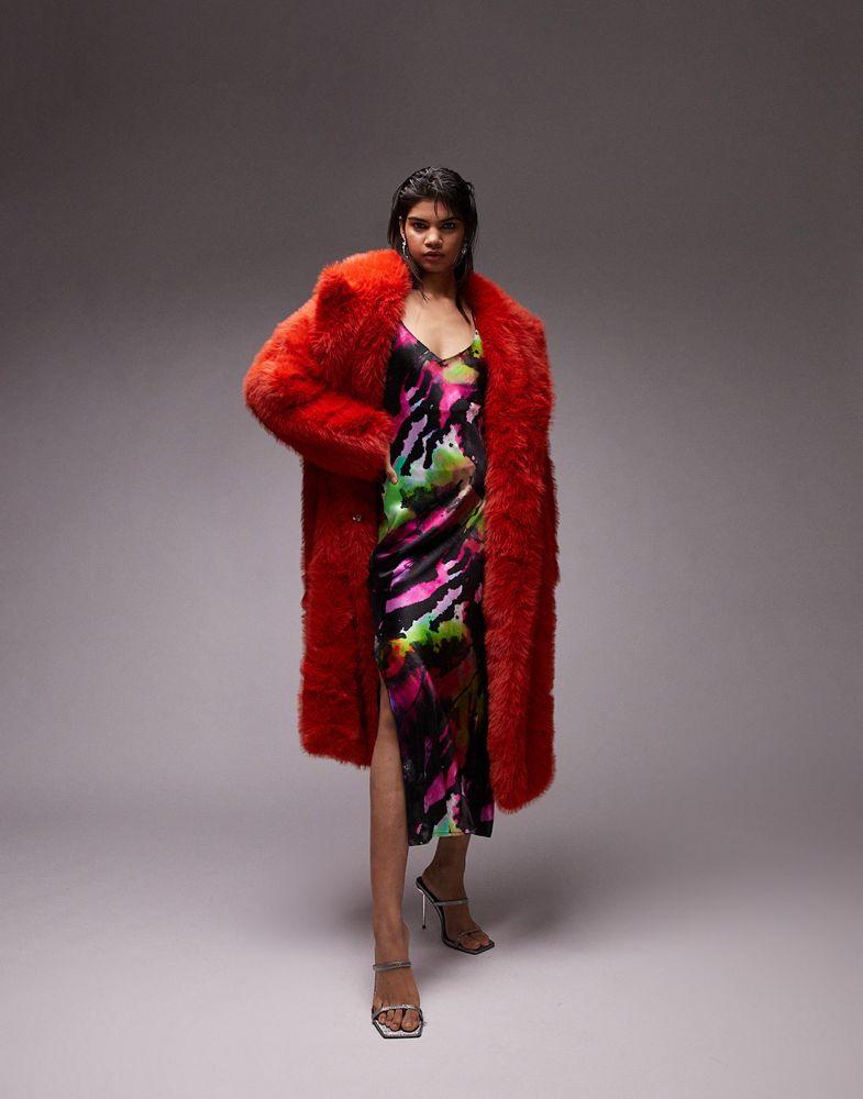 Topshop oversized longline panelled faux fur coat in red商品第1张图片规格展示