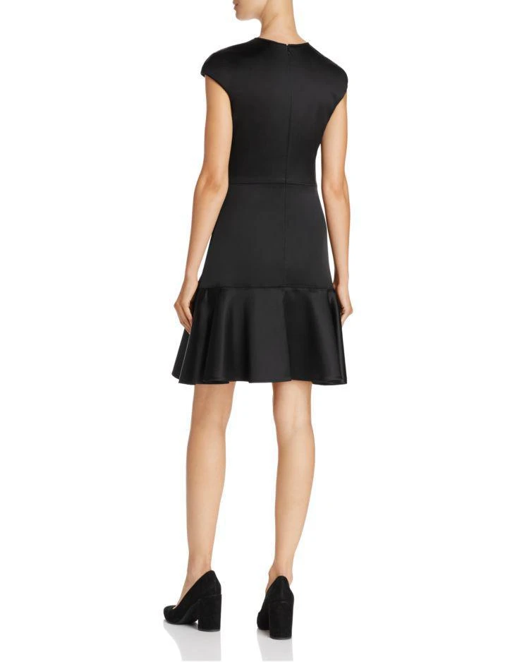 商品Theory|Essential Flare Dress,价格¥750,第2张图片详细描述