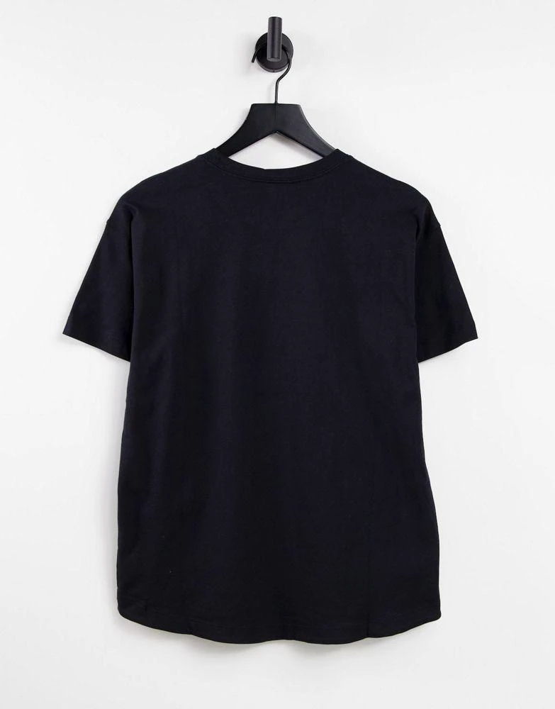 商品CHAMPION|Champion maxi t-shirt in black,价格¥153,第2张图片详细描述