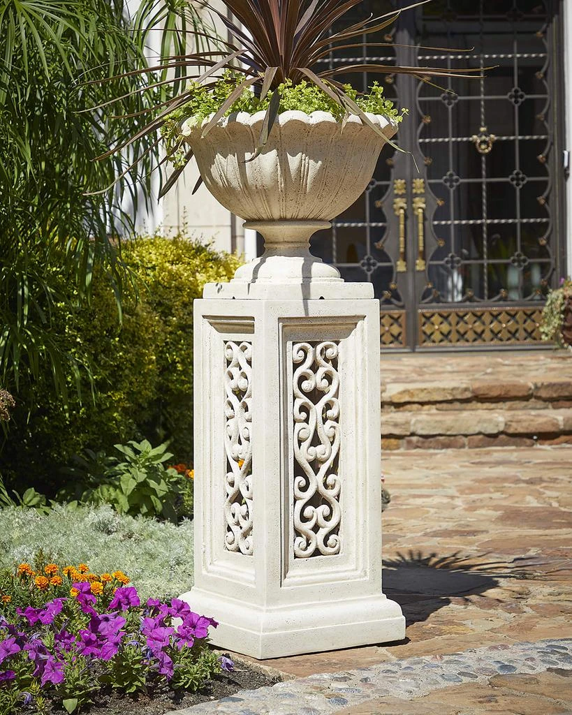 商品Neiman Marcus|Pierced Pedestal,价格¥2924,第1张图片