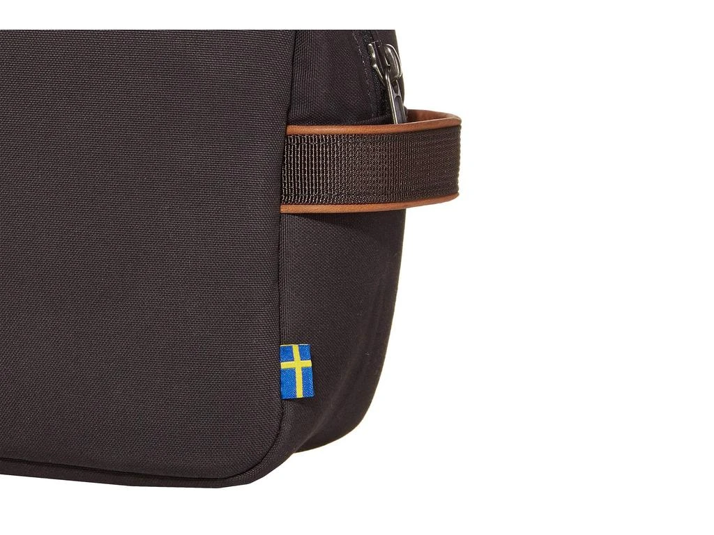商品Fjällräven|Travel Toiletry Bag,价格¥451,第4张图片详细描述