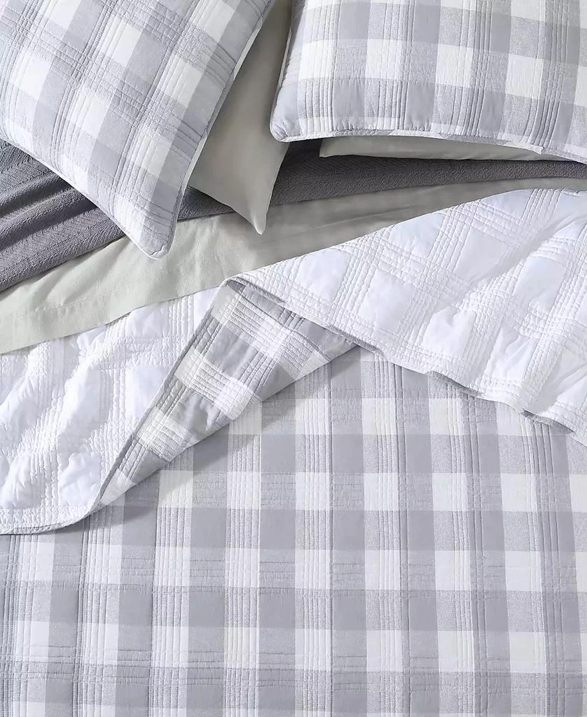 商品Eddie Bauer|CLOSEOUT! Lakehouse Plaid Daybed Bonus Set, 4 Piece,价格¥958,第5张图片详细描述