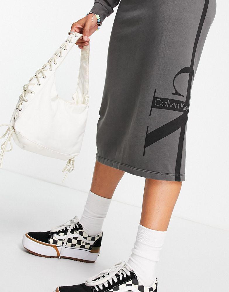 商品Calvin Klein|Calvin Klein Jeans co-ord stripe monologo washed skirt in grey,价格¥429,第5张图片详细描述