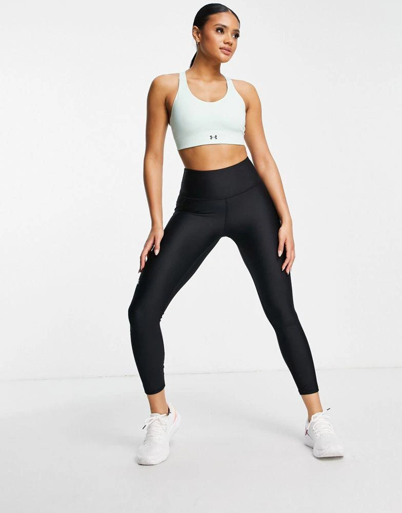 商品Under Armour|Under Armour Rush Auxetic mid bra in green,价格¥241,第4张图片详细描述