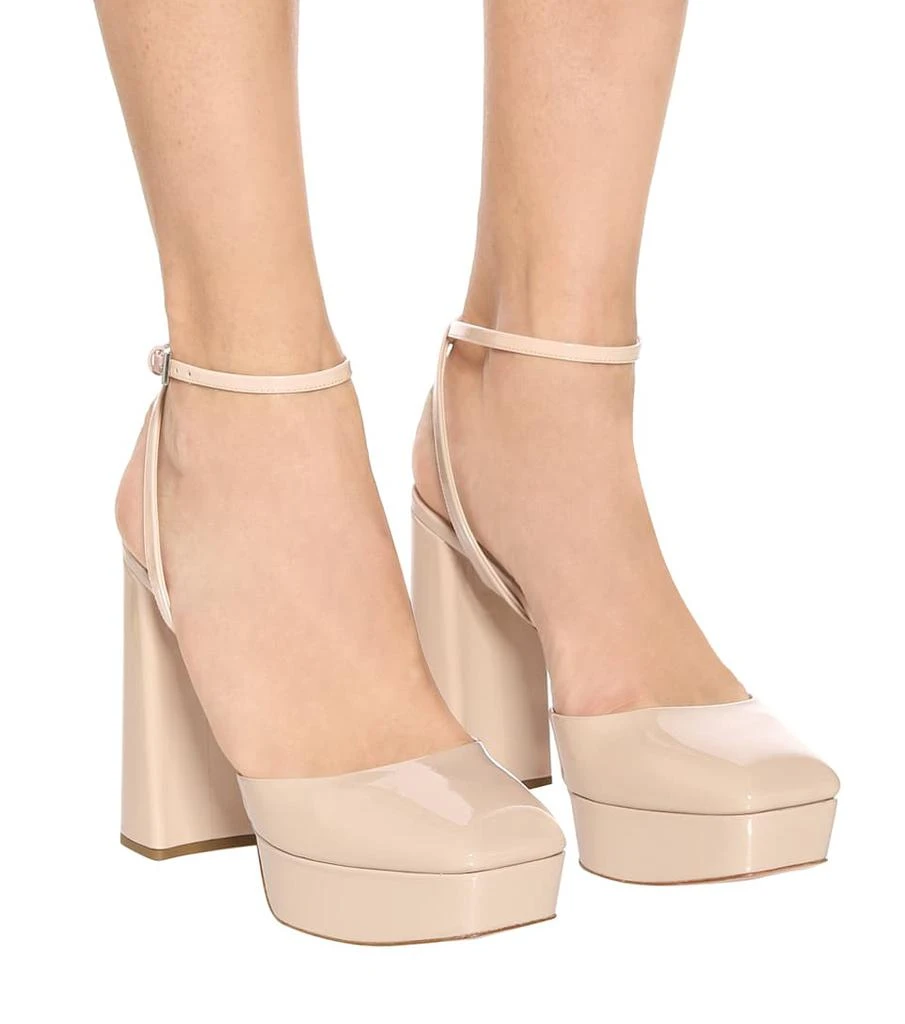 商品Prada|Patent leather platform pumps,价格¥6527,第5张图片详细描述