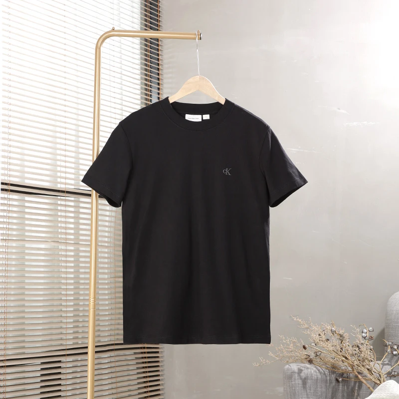 Calvin Klein/CK 男女同款黑色刺绣小徽标圆领纯棉短袖T恤  商品